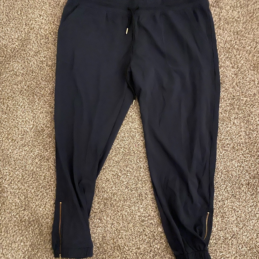 Stretchy joggers